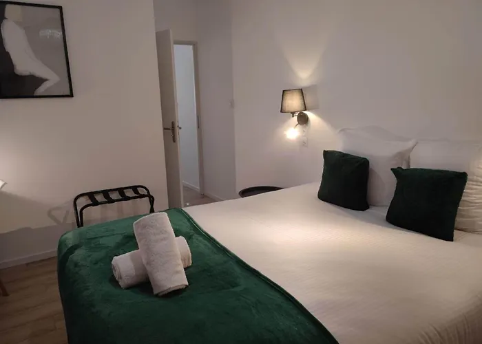 Apartment Le Jardin Secret Conciergeriedamecarcas